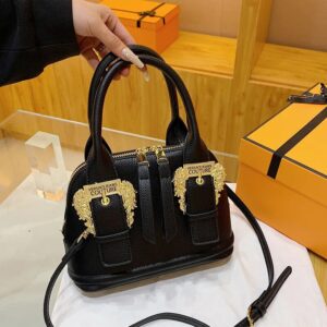 Fashionable Retro Simple 2024 Summer New Shell Bag Women's Style One Shoulder Handheld Small Square Bag Women Purse and HandbagsFashionable Retro Simple 2024 Summer New Shell Bag Women's Style One Shoulder Handheld Small Square Bag Women Purse and Handbags